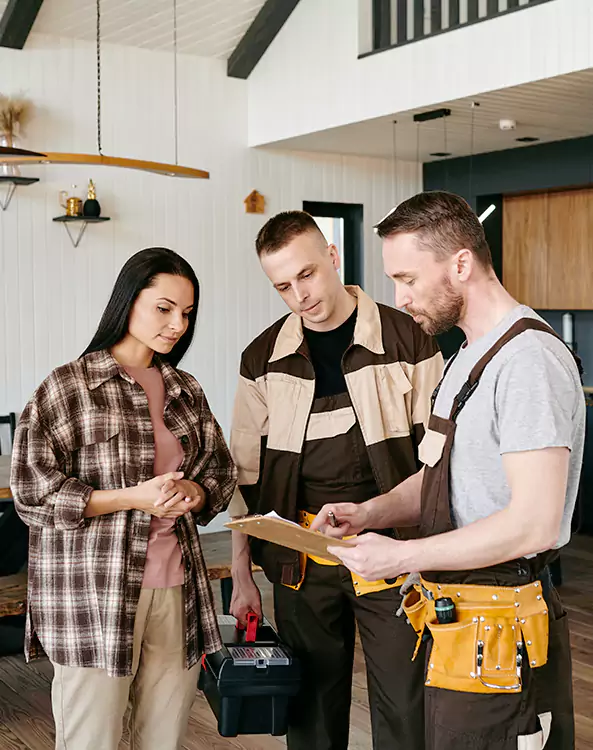 Why Homeowners and Businesses Rely on Our Restoration Team in Roopville, GA?
